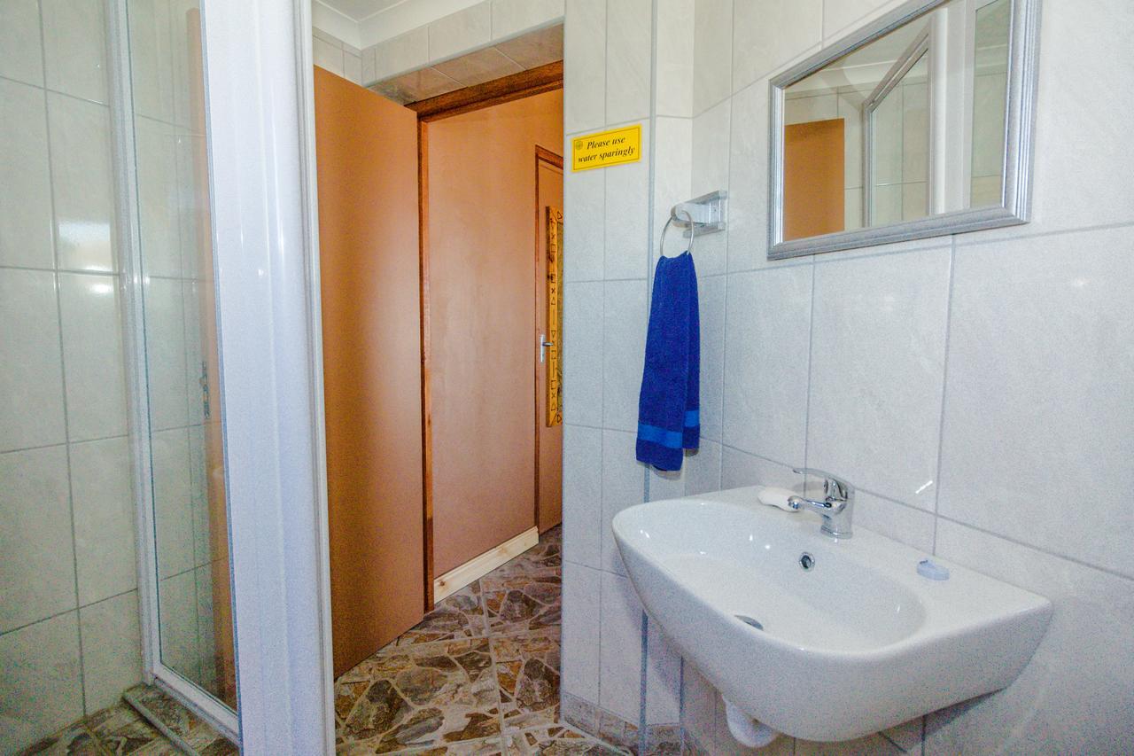 Walkerview Apartments Gansbaai Bagian luar foto